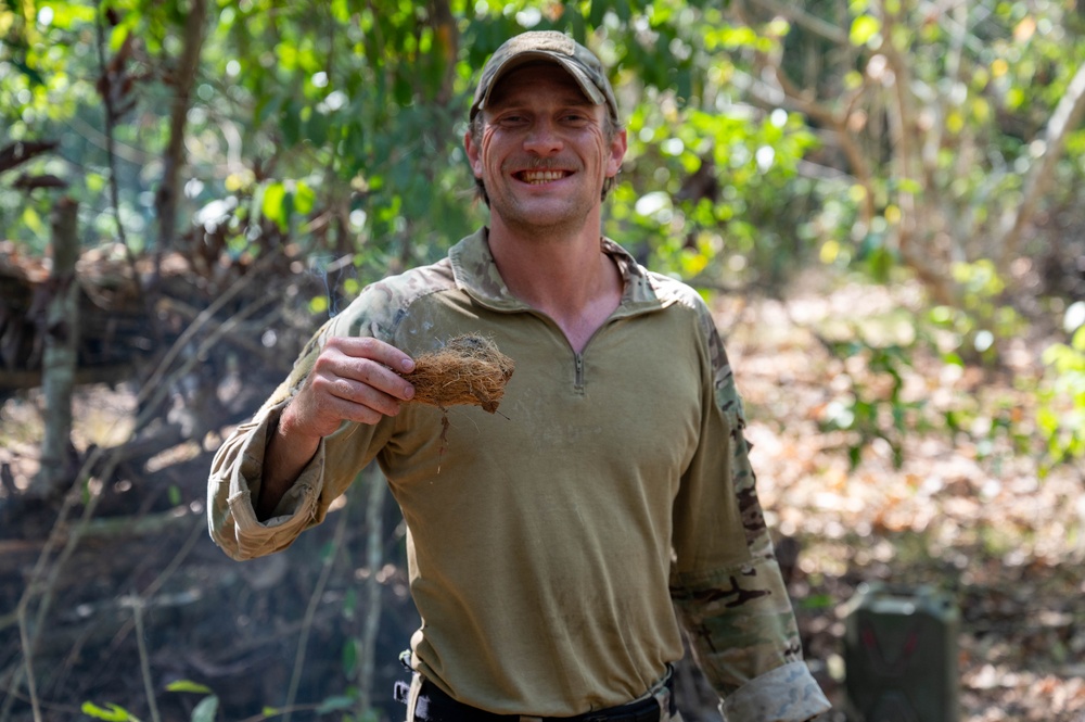 USAF, RAAF, and PNGDF exchange survival tactics during Pacific Angel 24-1