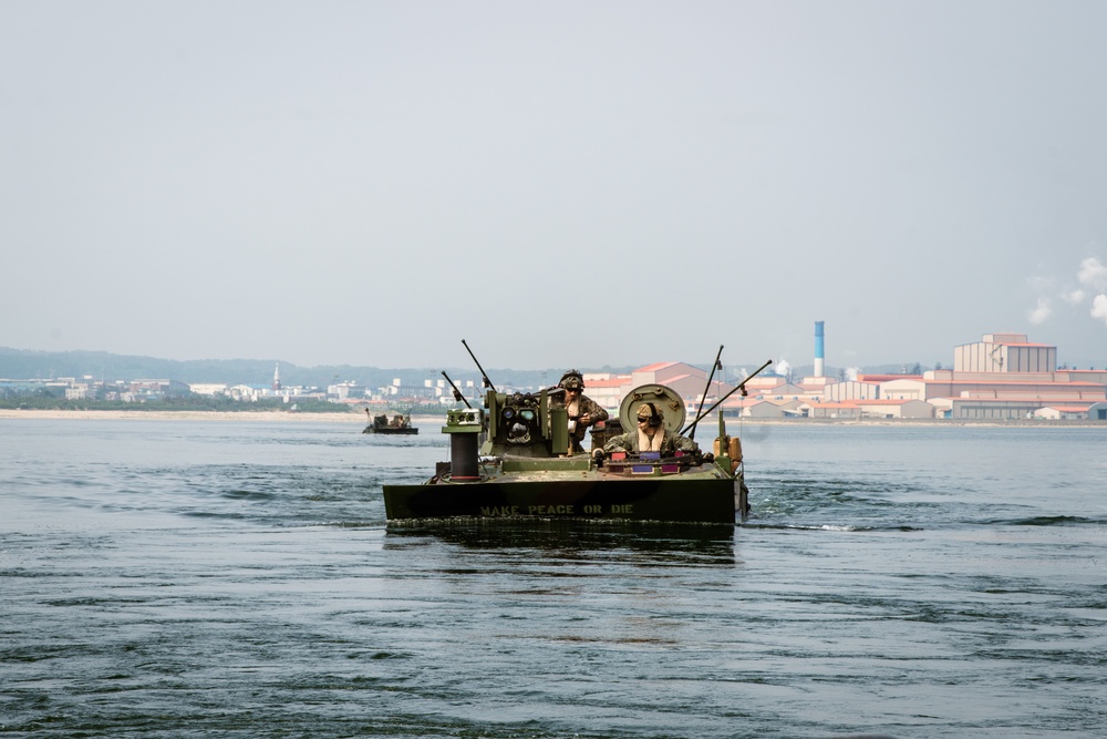 SY 24 | ACVs Reembark Harpers Ferry for Ssang Yong 24