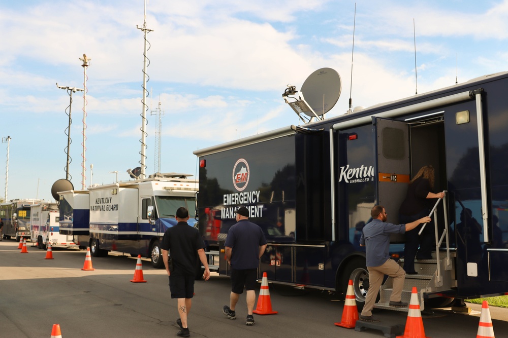 Kentucky National Guard connects communications in natural disaster prep