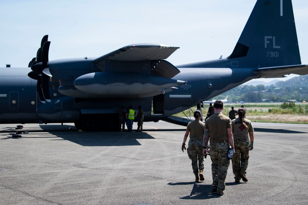 USAF, RAAF conduct aeromedical evacuation training with PNGDF during Pacific Angel 24-1
