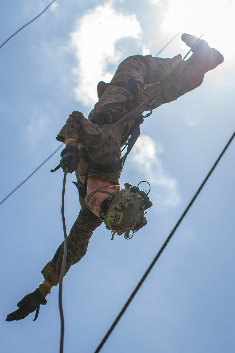 ROK Marines, 15th MEU Finish Mountain Warfare Training with MV-22 Fast-rope