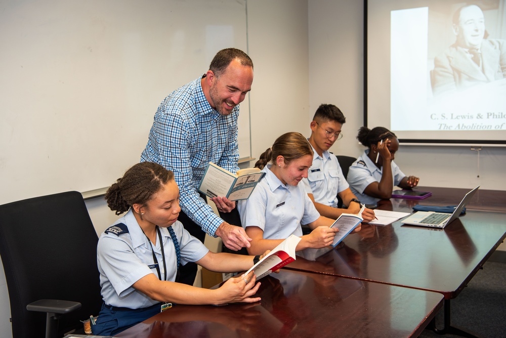 Examining the works of C.S. Lewis: critical thinking and ethics