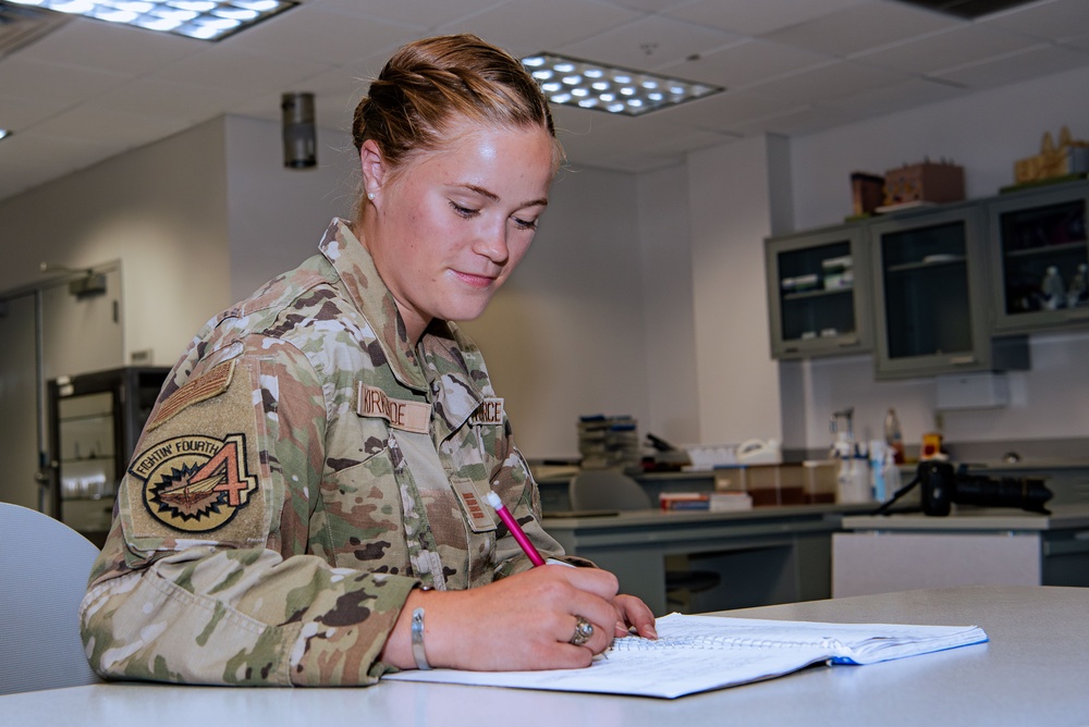 Medical minor ensures cadets remain prepared for grad school