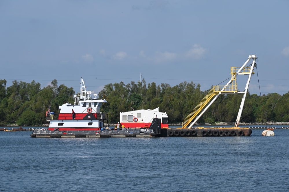 Underwater Sill Augmentation in Mississippi River