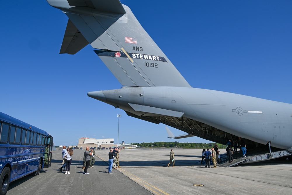 105th Airlift Wing flies Bosslift for Employer Support of the Guard and Reserve