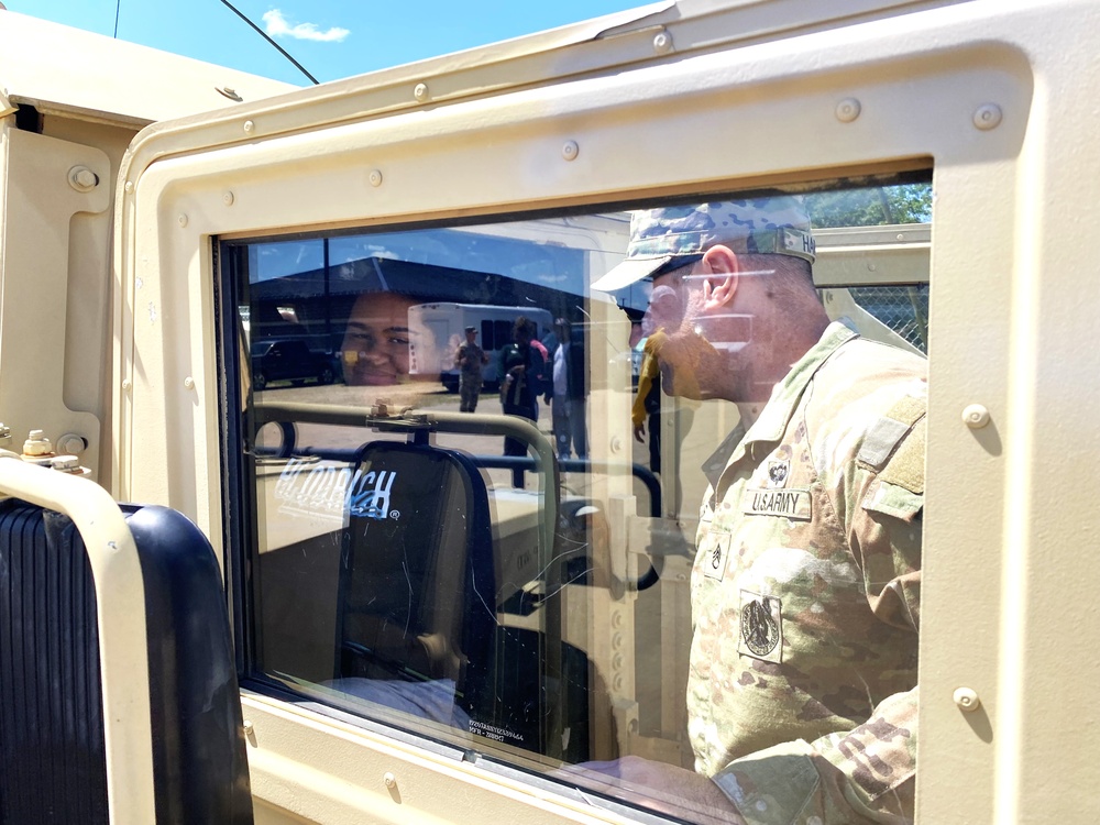 Milwaukee 9th graders experience Army life during Fort McCoy visit