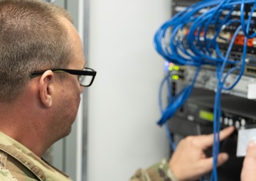 Kentucky National Guard connects communications in natural disaster prep