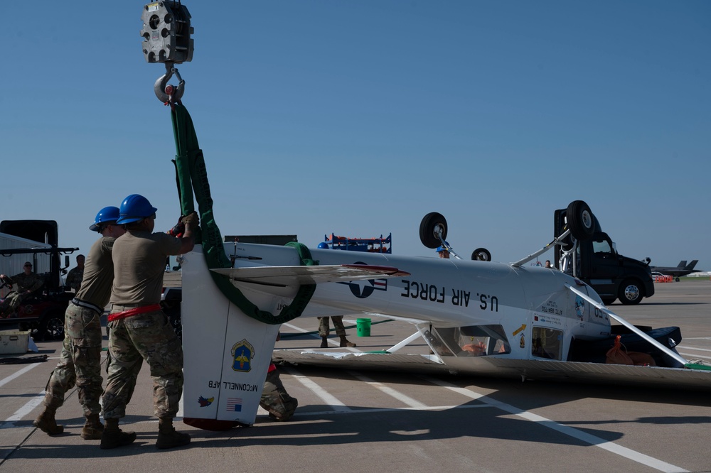 McConnell Airmen Perform Crash Damage or Disabled Aircraft Recovery Operations