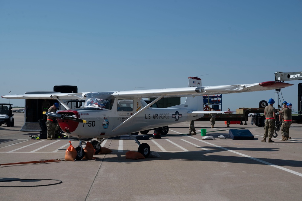 McConnell Airmen Perform Crash Damage or Disabled Aircraft Recovery Operations