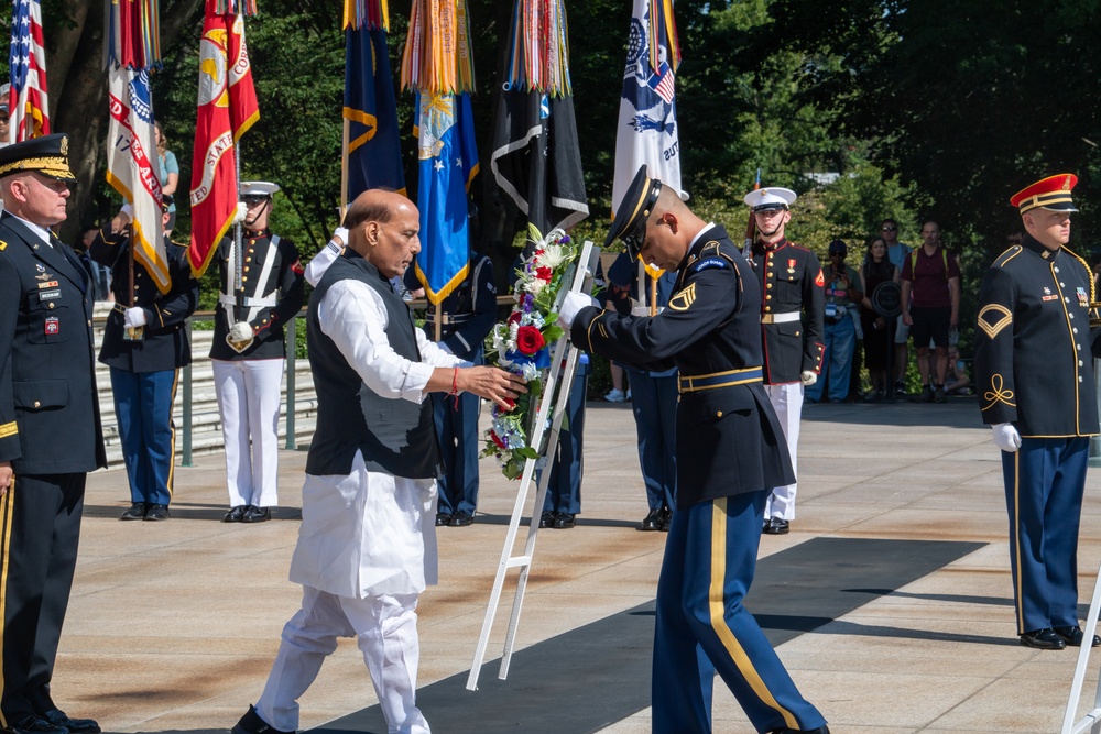 MOD of Thailand's Armed Forces Full Honors Wreath Ceremony