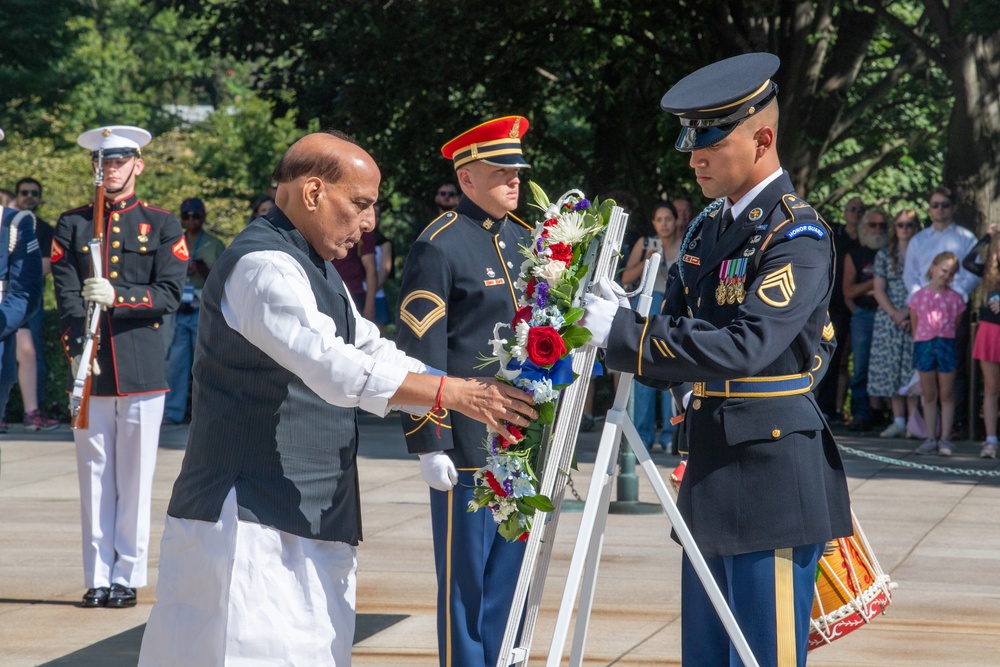 MOD of Thailand's Armed Forces Full Honors Wreath Ceremony