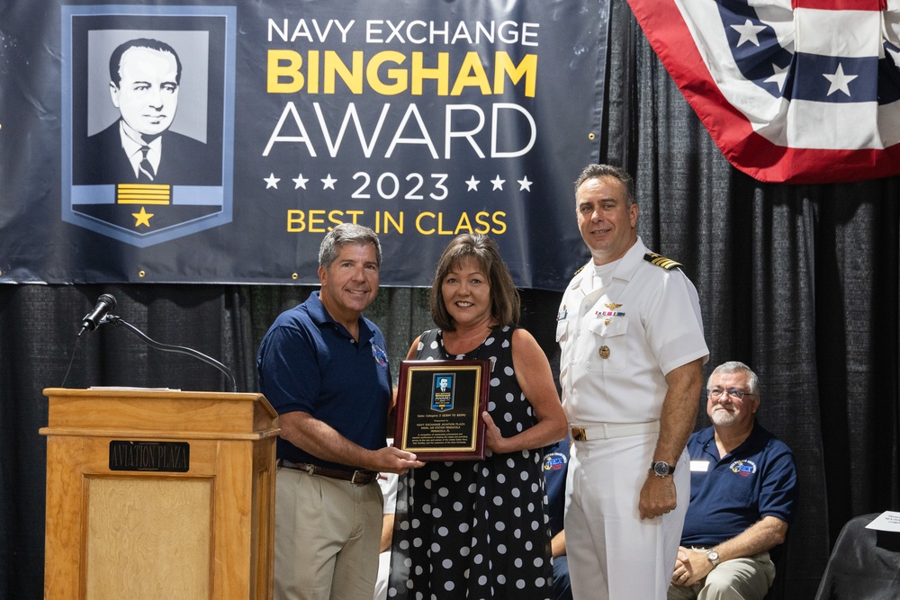 NAS Pensacola NEX Aviation Plaza Earns Bingham Award