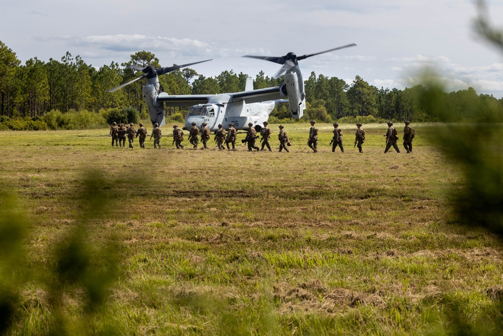 3rd Battalion, 6th Marine Regiment Conducts Battalion Field Exercise