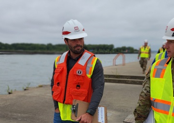 USACE Buffalo District Command Team Visits Erie Harbor