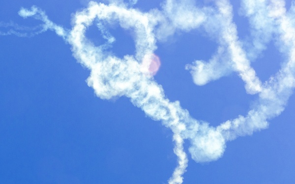 Navy Parachute Team Jumps in Padres Game