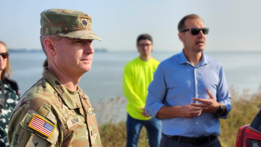 USACE Buffalo District Command Team Visits Toledo Harbor