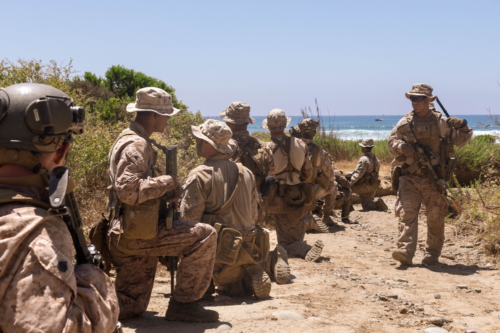 2nd Bn., 4th Marines executes boat raid training