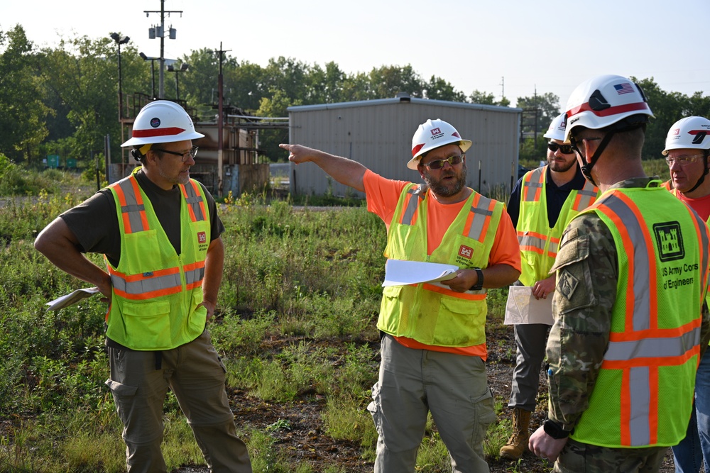 USACE Buffalo District Command Team Visits FUSRAP Harshaw Site