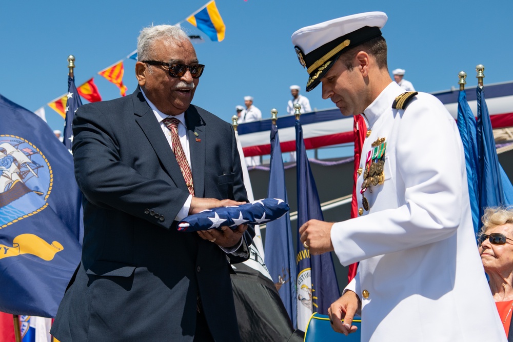 DVIDS – News – USS Cowpens decommissioned after 33 years of service