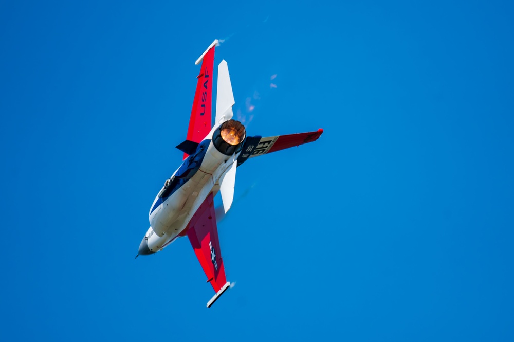 The U.S. Air Force F-16 Viper Demonstration Team performs at the Airshow Atlantic