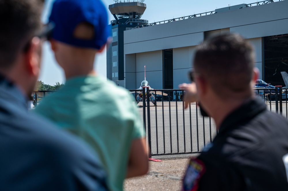 The U.S. Air Force F-16 Viper Demonstration Team performs at the Airshow Atlantic