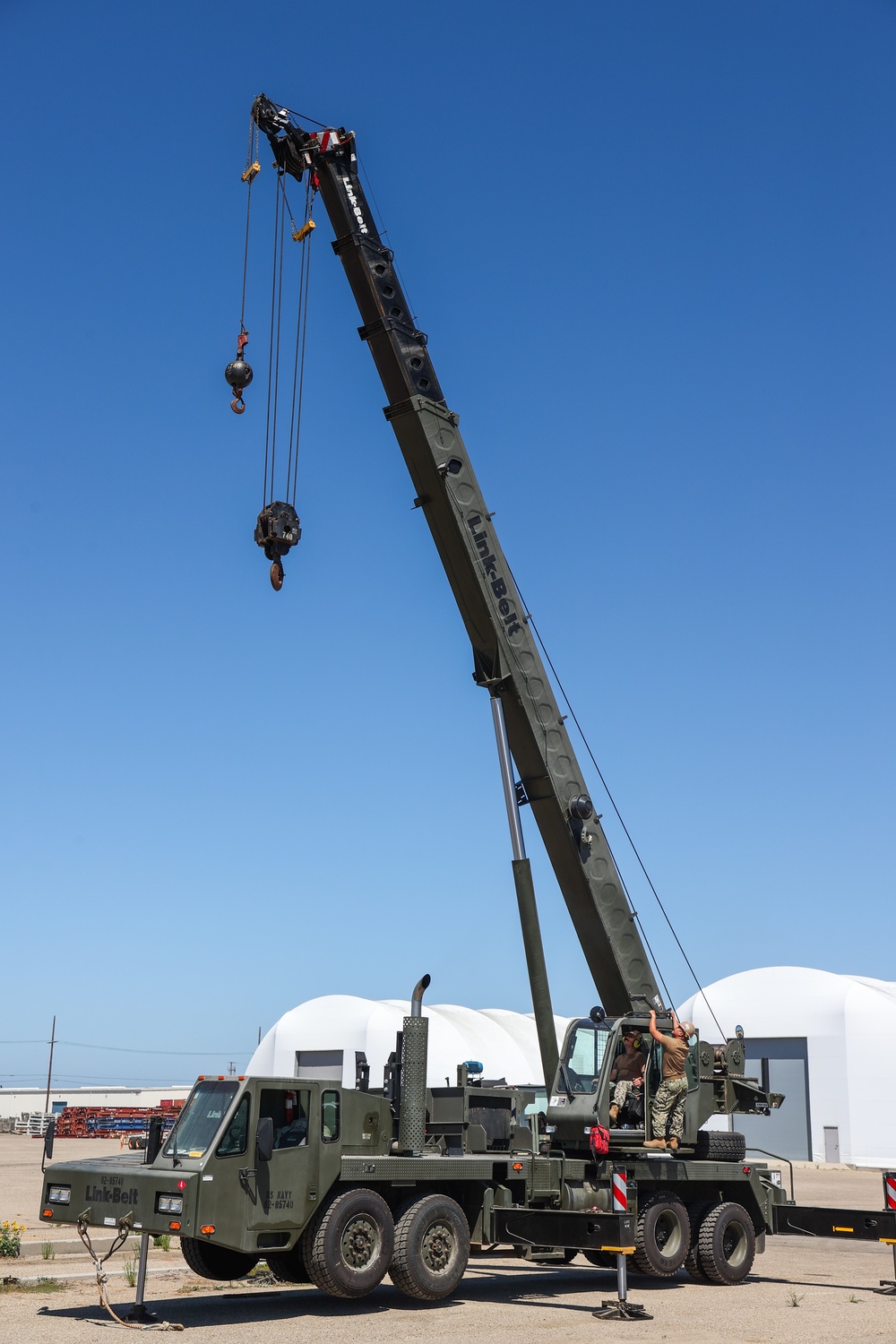 NMCB 4 Seabees Assemble Rock Breaker
