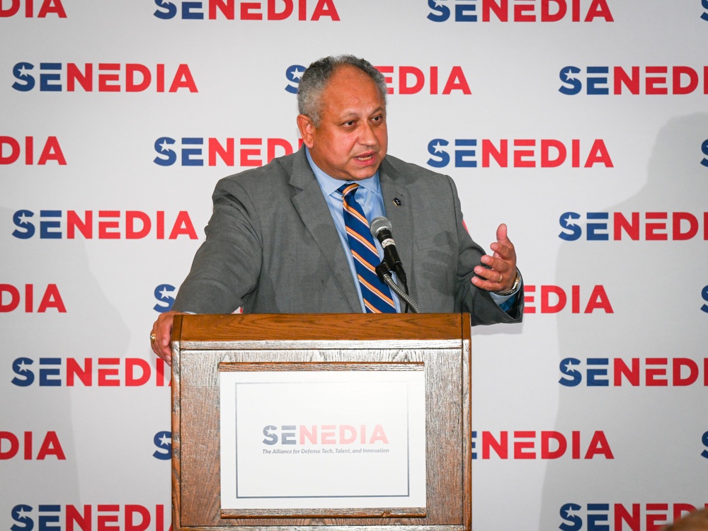 Secretary Del Toro is the Keynote Speaker at SENEDIA