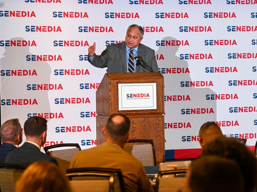 Secretary Del Toro is the Keynote Speaker at SENEDIA