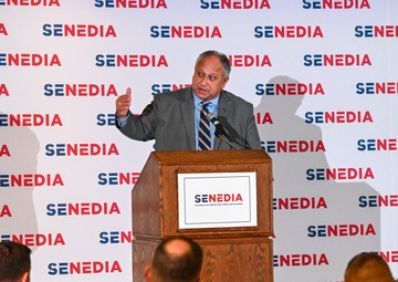 Secretary Del Toro is the Keynote Speaker at SENEDIA