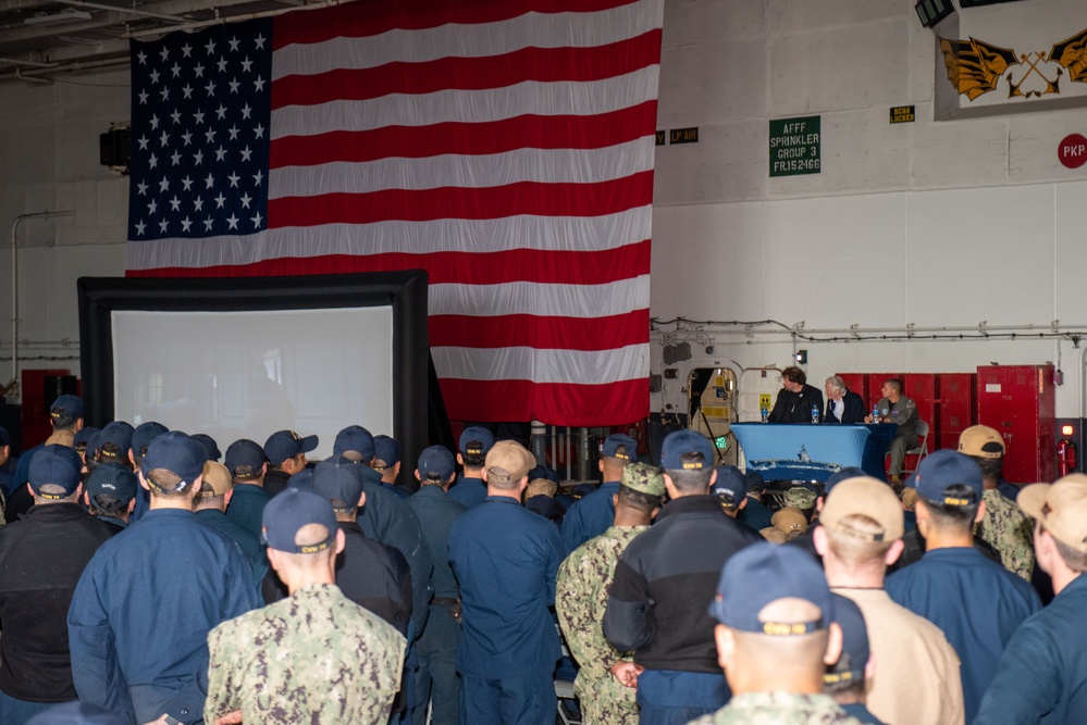 USS Ronald Reagan (CVN76) hosts Jon Voight and Sean McNamara