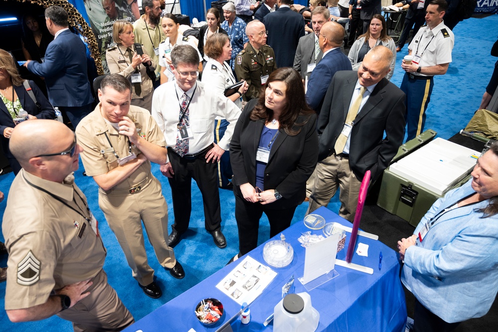 USAMMDA team highlights developing devices, capabilities during MHSRS day two