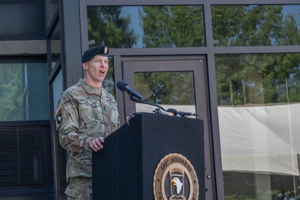 1 BCT VOLAR Barracks Ribbon Cutting