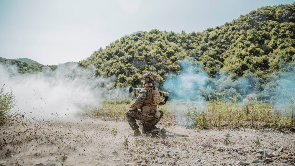 ROK, 15th MEU Recon Marines Conduct Live-Fire Ranges
