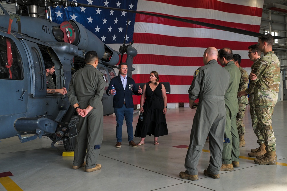 Dr. Gavulic Howk speaks with Aviano Air Base