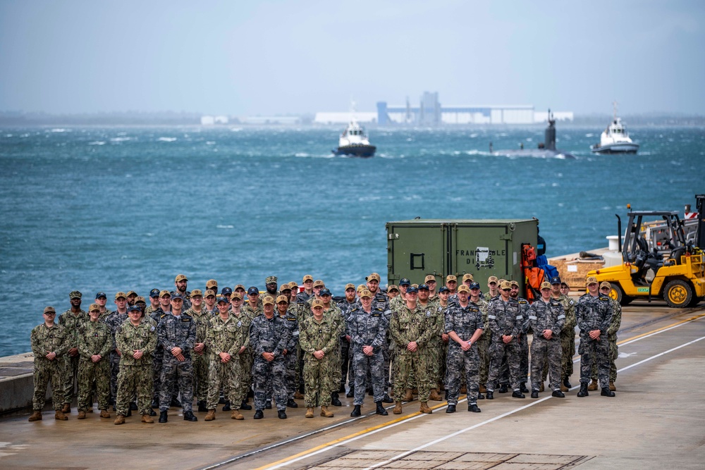 USS Hawaii Arrives at HMAS Stirling as Part of AUKUS Pillar 1