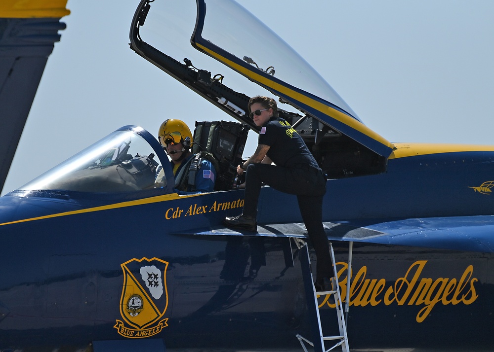 The U.S. Navy Flight Demonstration Team, the Blue Angels perform in Wichita, Kansas at the Frontiers In Flight Air Show.