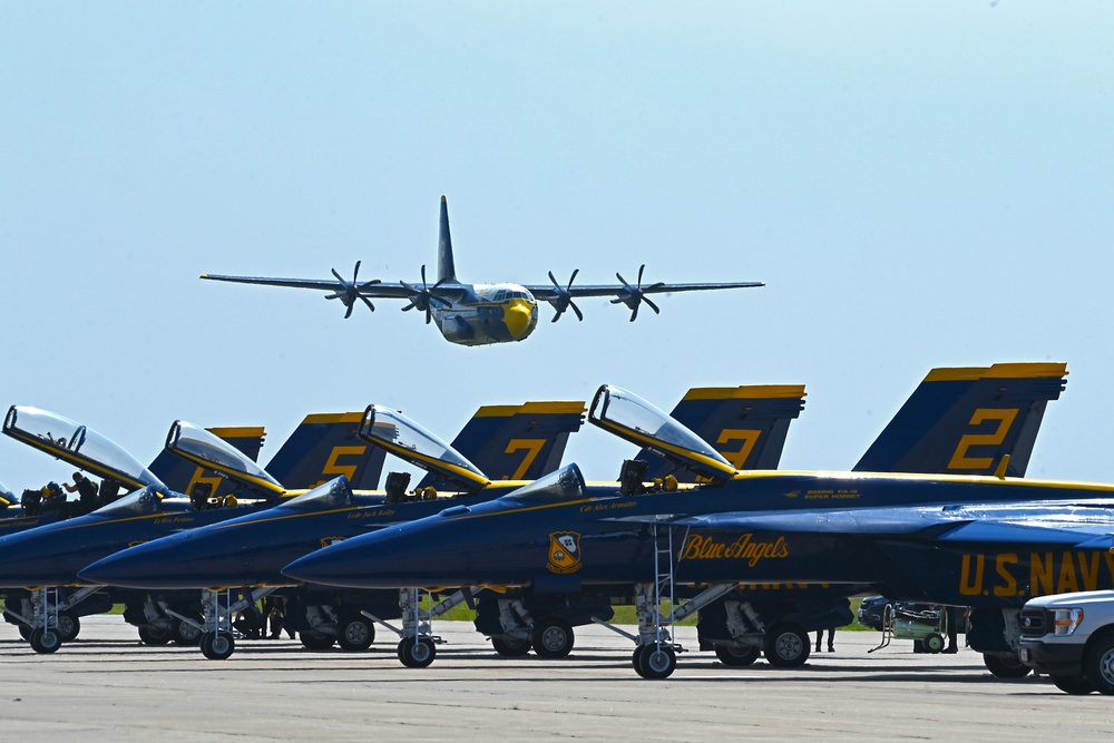 The U.S. Navy Flight Demonstration Team, the Blue Angels, perform in Wichita, Kansas at the Frontiers In Flight Air Show.