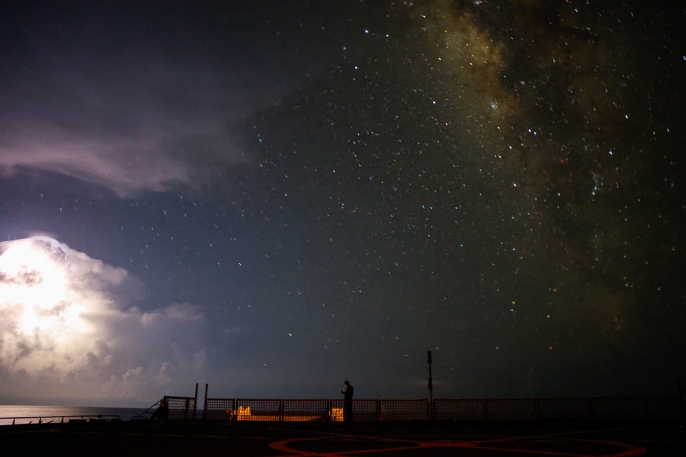 Night sky on the flight deck of USNS Burlington (T-EPF 10)