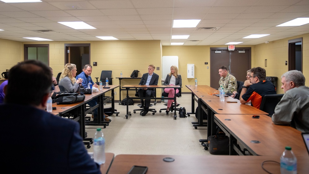 US Senator meets with Oklahoma National Guard leaders of cUAS program US Senator meets with Oklahoma National Guard leaders of cUAS program