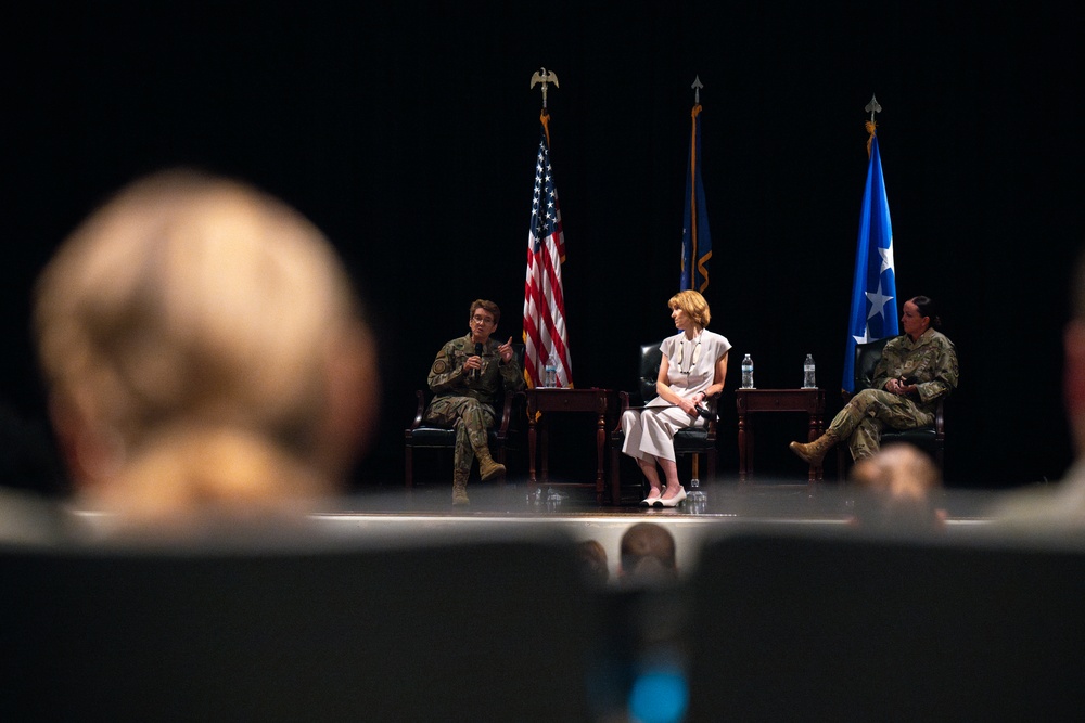 Scott AFB hosts leadership panel discussion for Women’s Equality Day