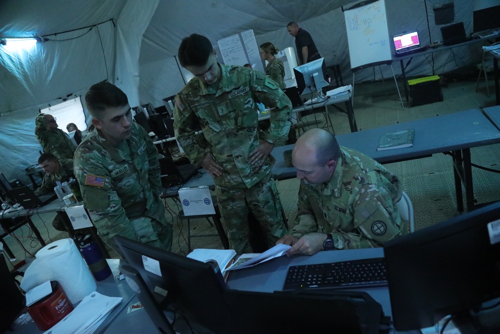 Multi-state Army National Guard and 1st. Inf. Div. Soldiers build readiness during combined exercise