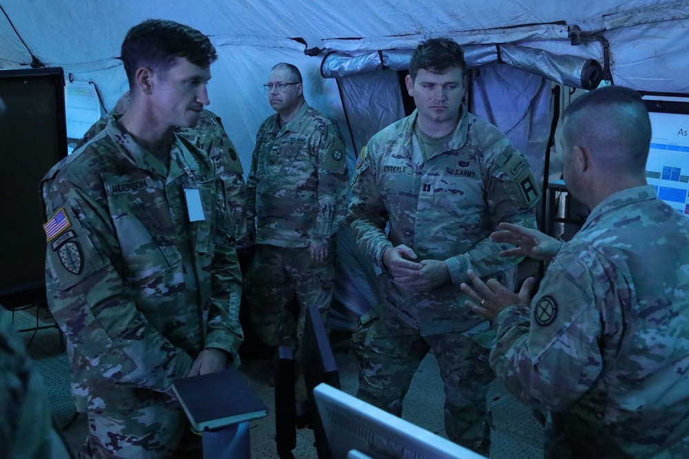 DVIDS – News – Soldiers from the Army National Guard and the 1st Infantry Division from several states build their operational readiness during joint exercises