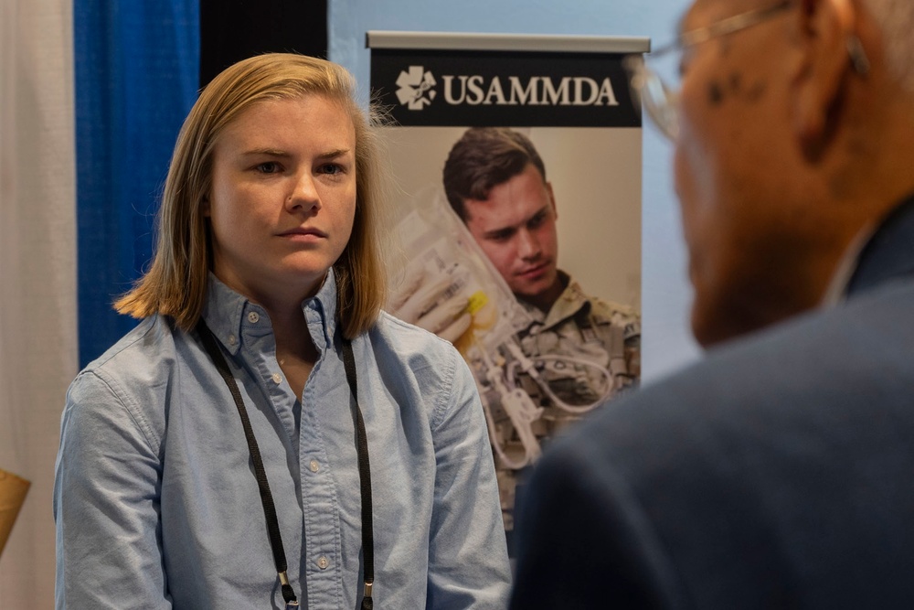 USAMMDA Warfighter Expeditionary Medicine, Treatment team showcases developing medical capabilities during MHSRS