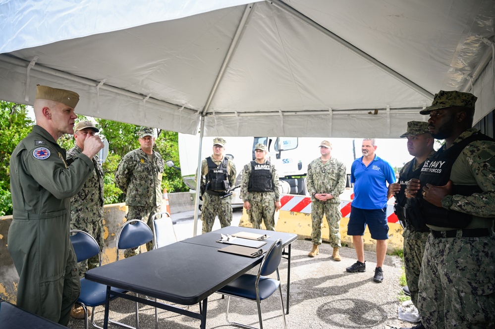 Navy Region Southeast Commander visits Naval Air Station Key West