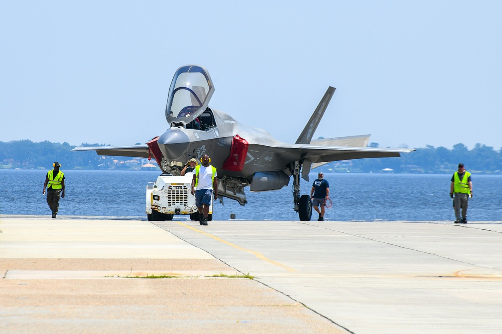 Fleet Readiness Center Southeast inducts first F-35B aircraft and F135 power module for depot-level work