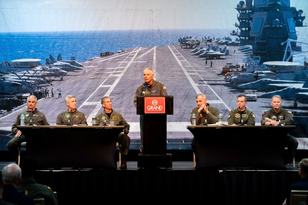 Airboss, Vice Adm. Dan Cheever, speaks at 2024 Tailhook Association symposium