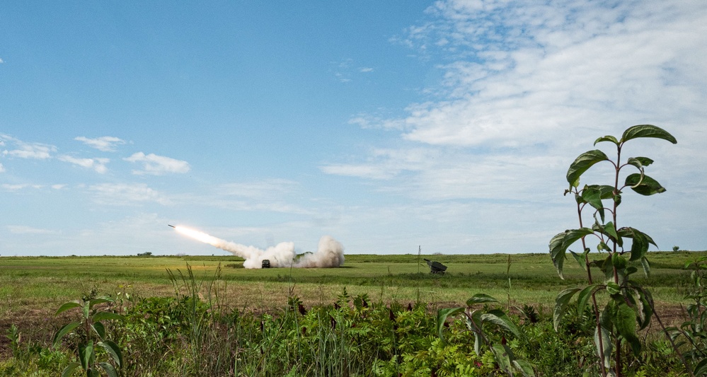 Powder River: 2-300th FA Conducts HIMARS Live Fires on Fort Riley