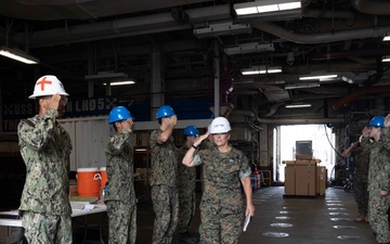 Distinguished Visitors Tour USS Bataan