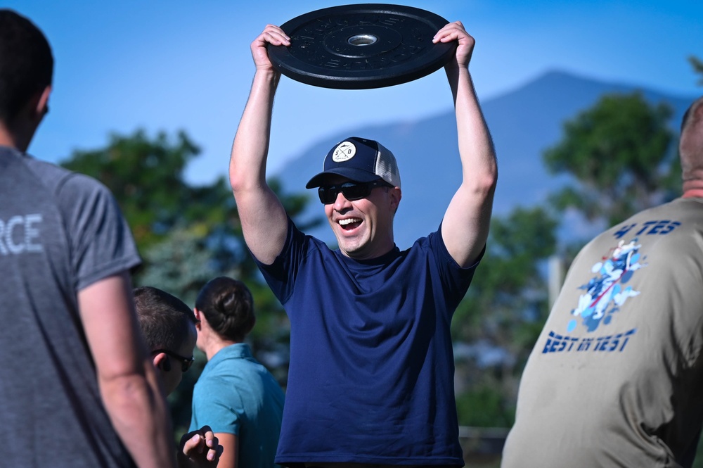 DEL 12 partners with Guardian Resilience Teams for cognitive physical training session