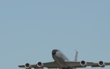 KC-135